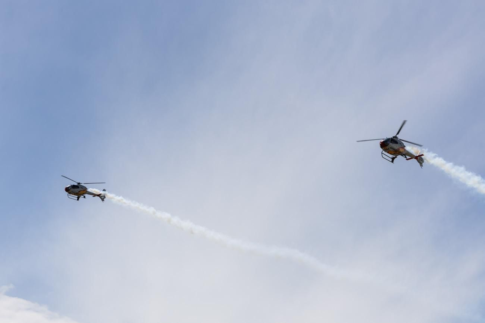 Exhibición de la Patrulla Aspa del Ejército del Aire y del Espacio con motivo del 1.200 aniversario de la capitalidad de Jaén
