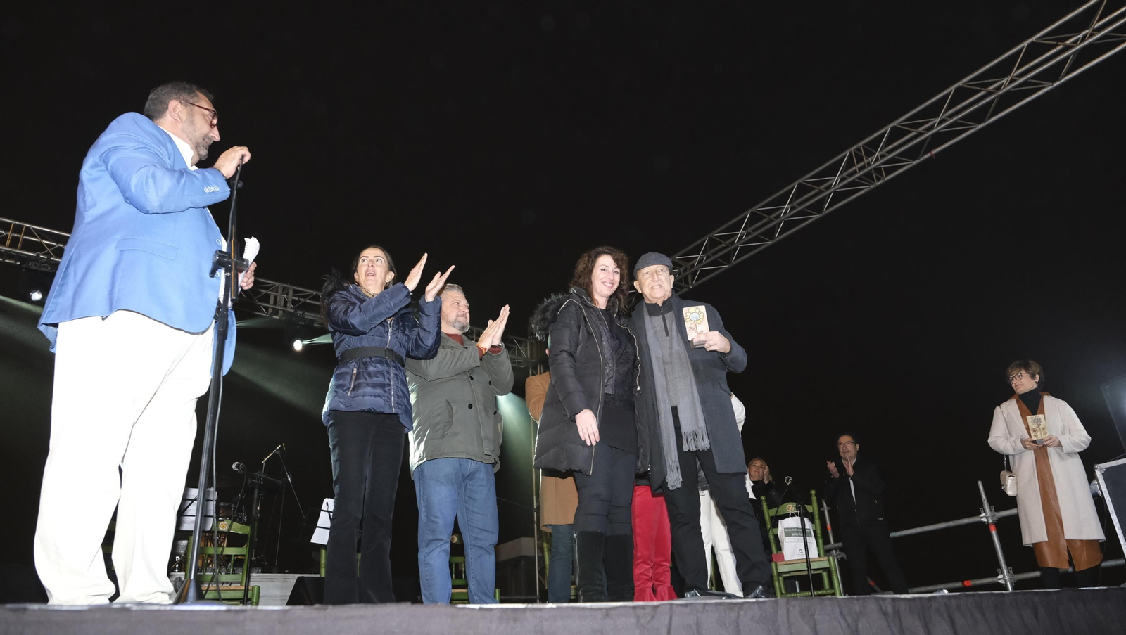 La Noche de las Candelas en el Mesón Gitano de Almería, en imágenes