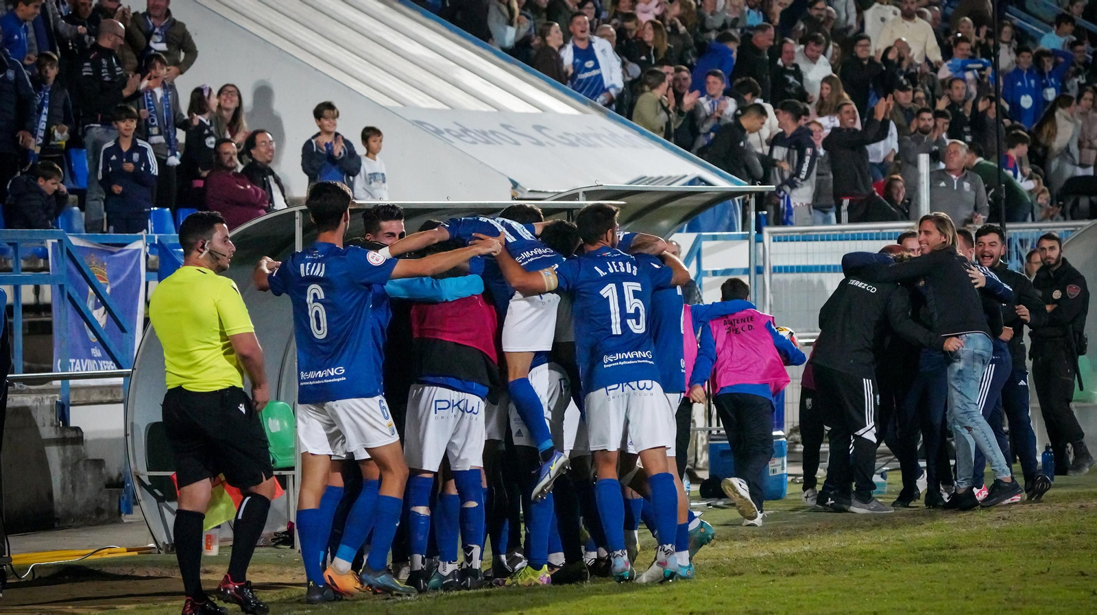 Partido del Xerez CD - Puente Genil (4-0)