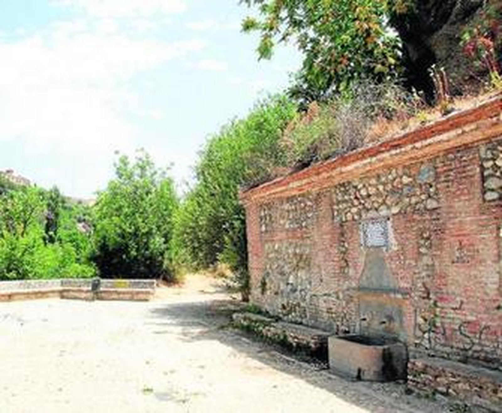 El proyecto 'Conoce tus fuentes' es el primero de la UGR en sumarse a la nueva vía de mecenazgo.