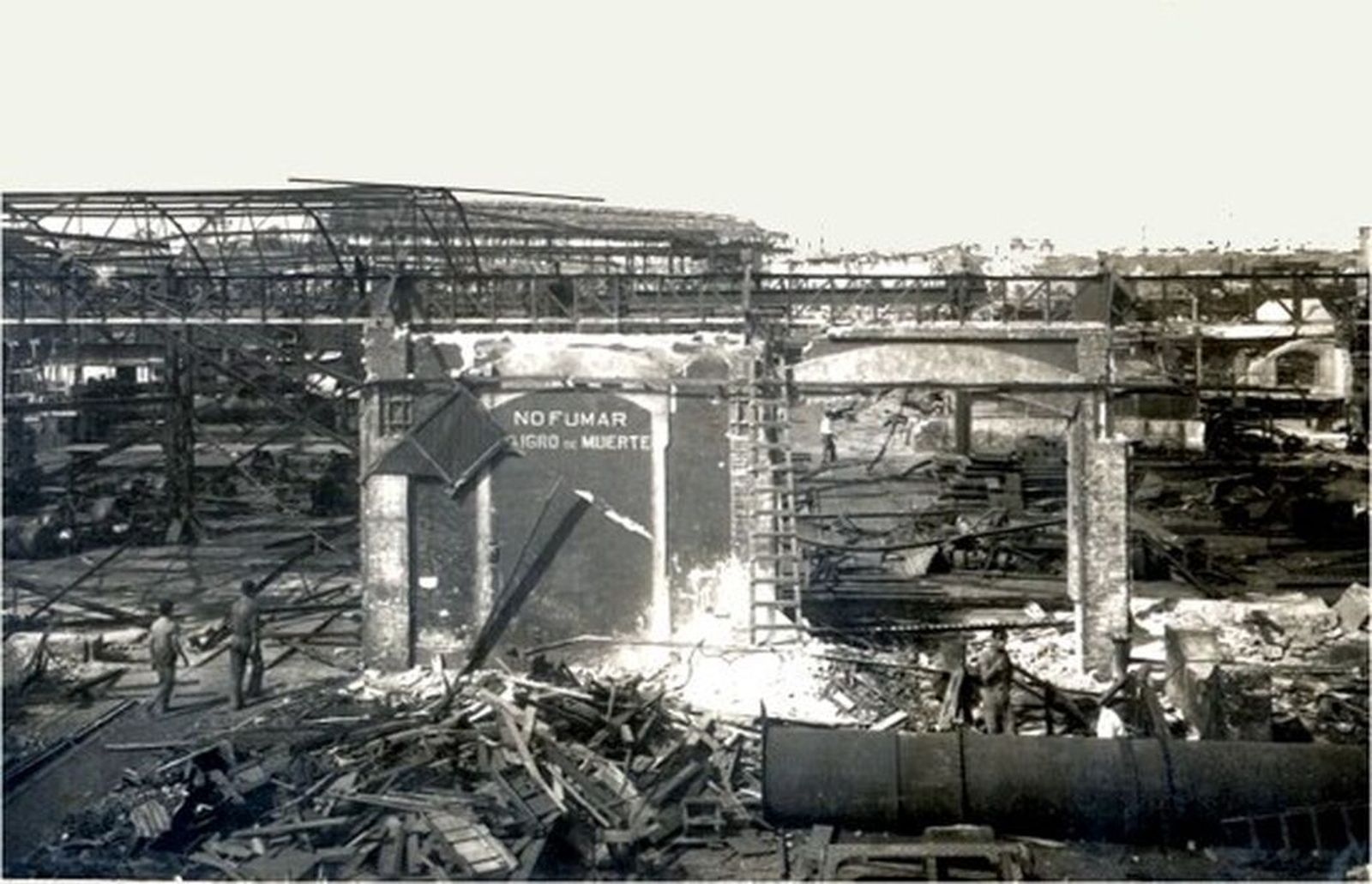 El estado en el que quedaron algunos edificios en la capital gaditana