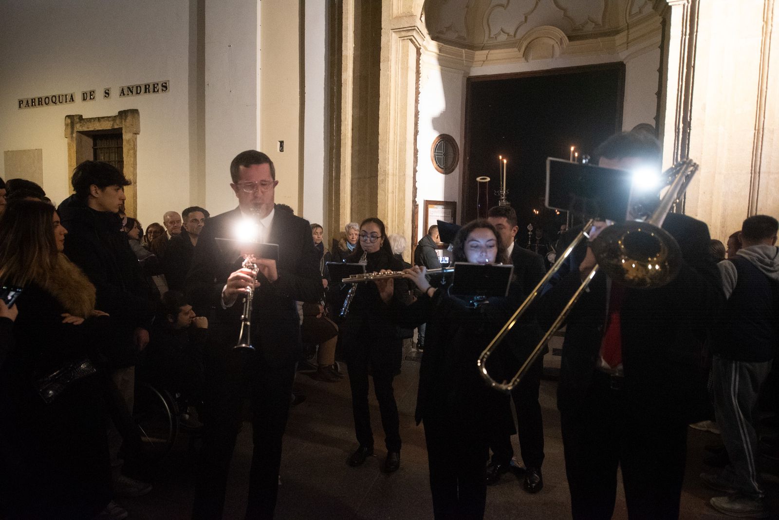 El vía crucis del Señor de las Penas en el Miércoles de Ceniza de Córdoba, en imágenes