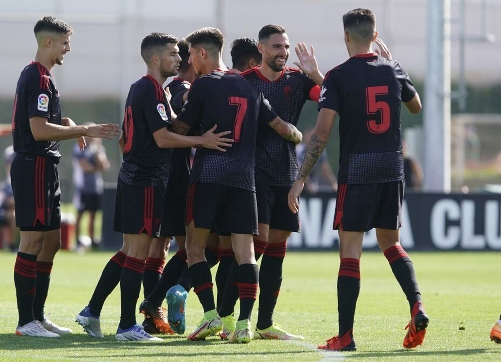 Aitor Karanka sólo piensa en que el Granada CF siga “sumando minutos”