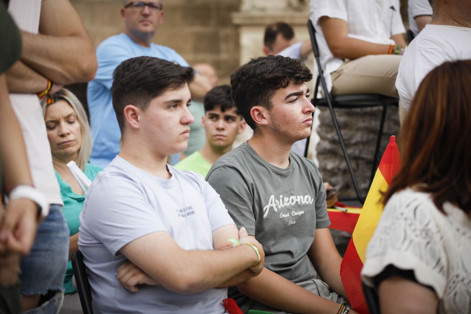 Imágenes de campaña para las elecciones europeas de VOX