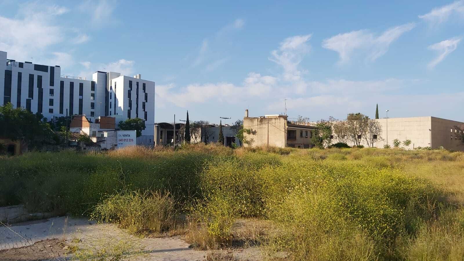 Uno de los solares por los que protesta Podemos Córdoba.