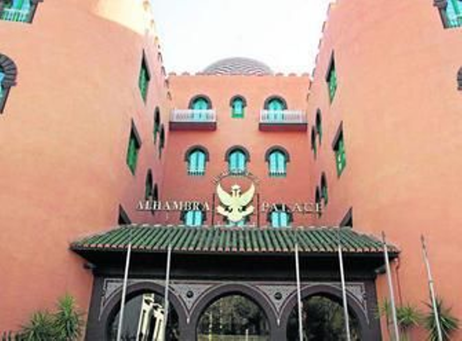 Después de 100 años, es hoy, renovado y adaptado a las nuevas necesidades de sus clientes.