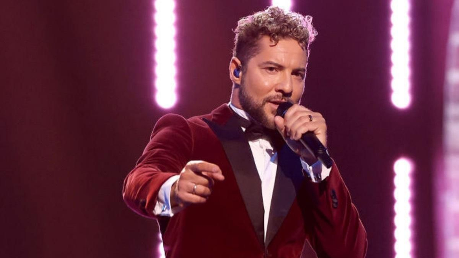 David Bisbal vuelve a lanzar un nuevo disco.