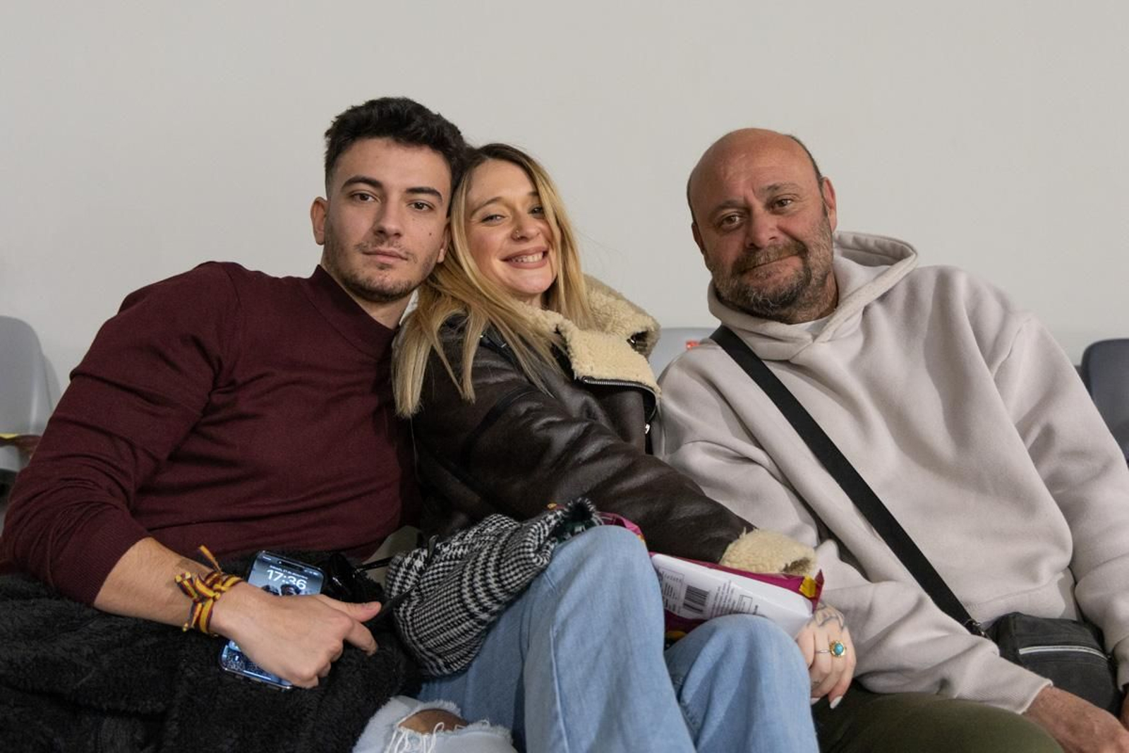 La fiesta amarilla en la goleada del Jaén FS al Barça, en imágenes