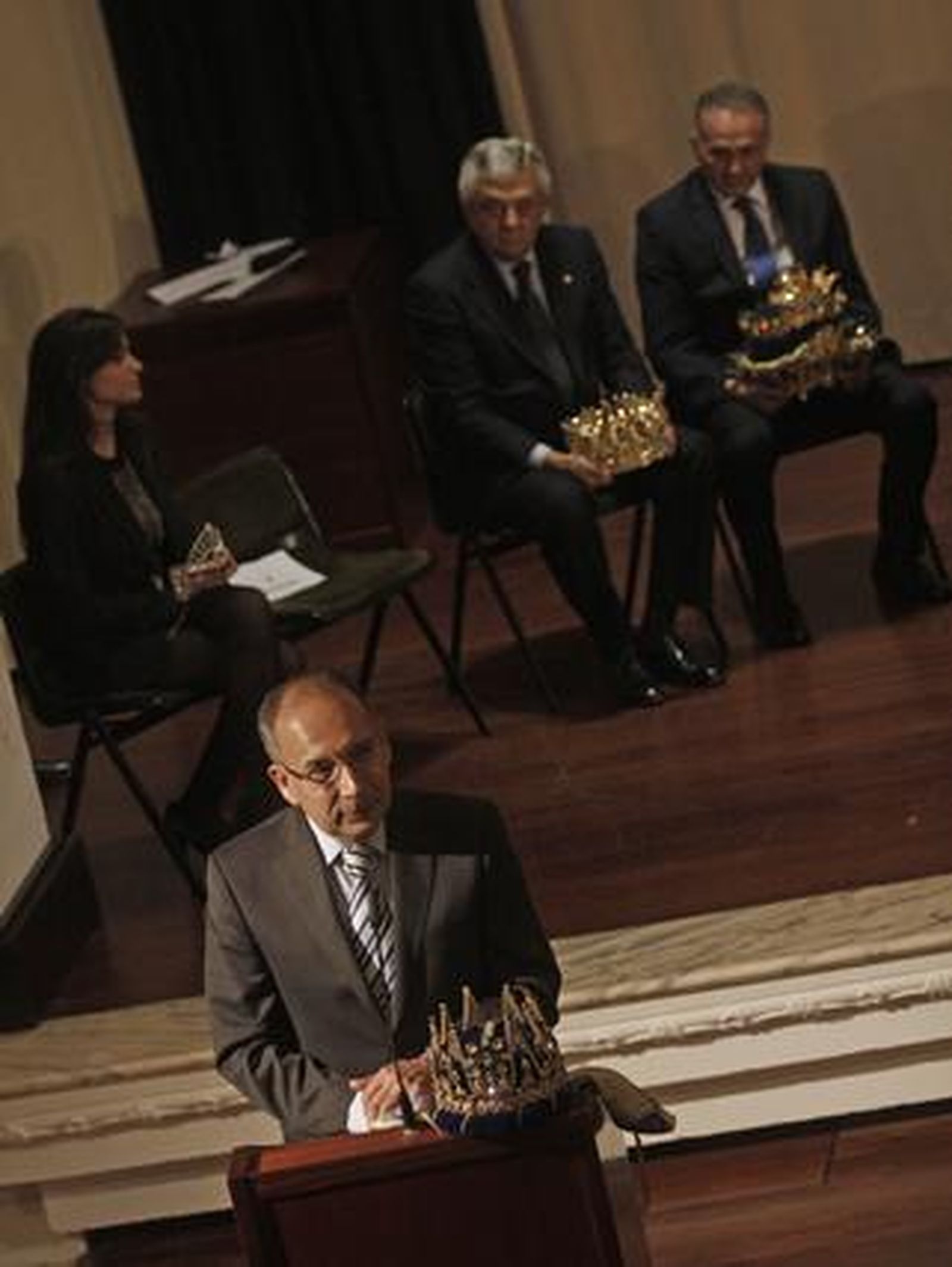 José Perez Bernal agradece su proclamación como Rey Melchor.

Foto: B. Vargas