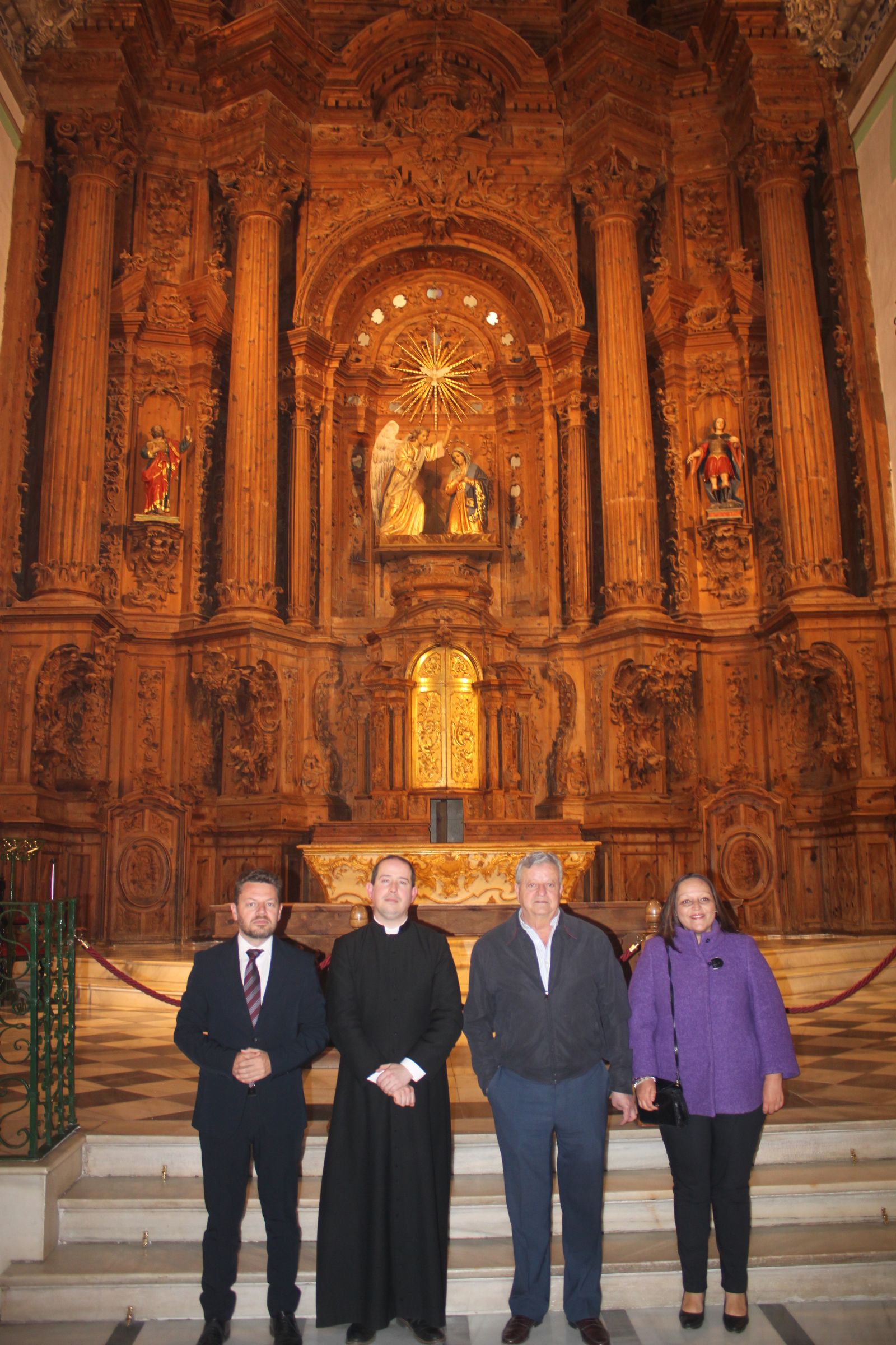 Las imágenes de las procesiones del Jueves Santo en Vélez Rubio