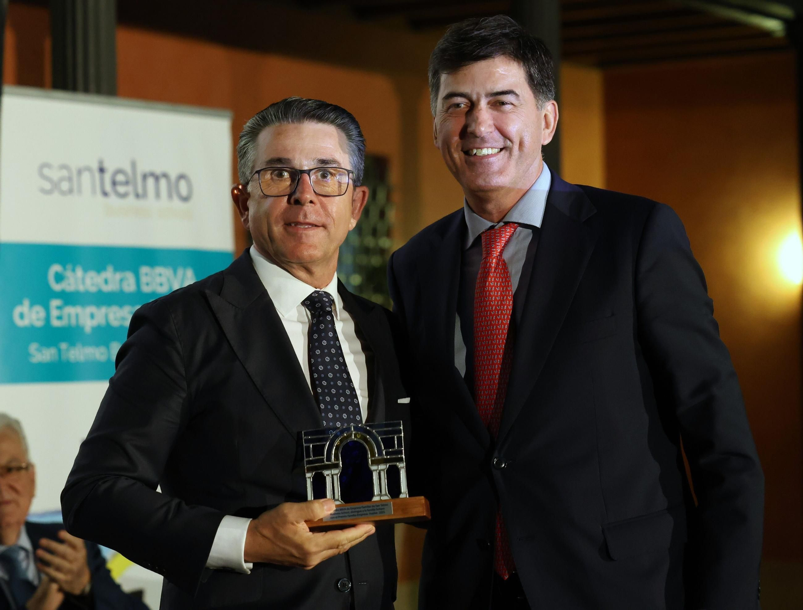 La entrega de los premios Familia Empresa 2025 de la San Telmo Business School, en fotos