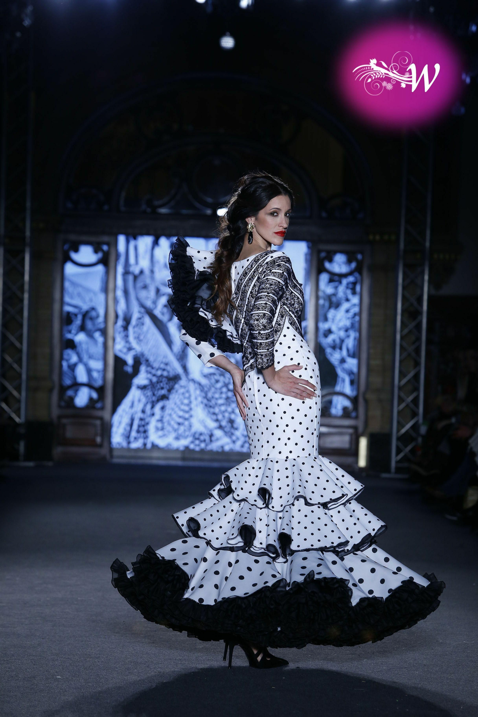 José Manuel Valencia presenta su colección 2020 en We Love Flamenco, todas las fotos