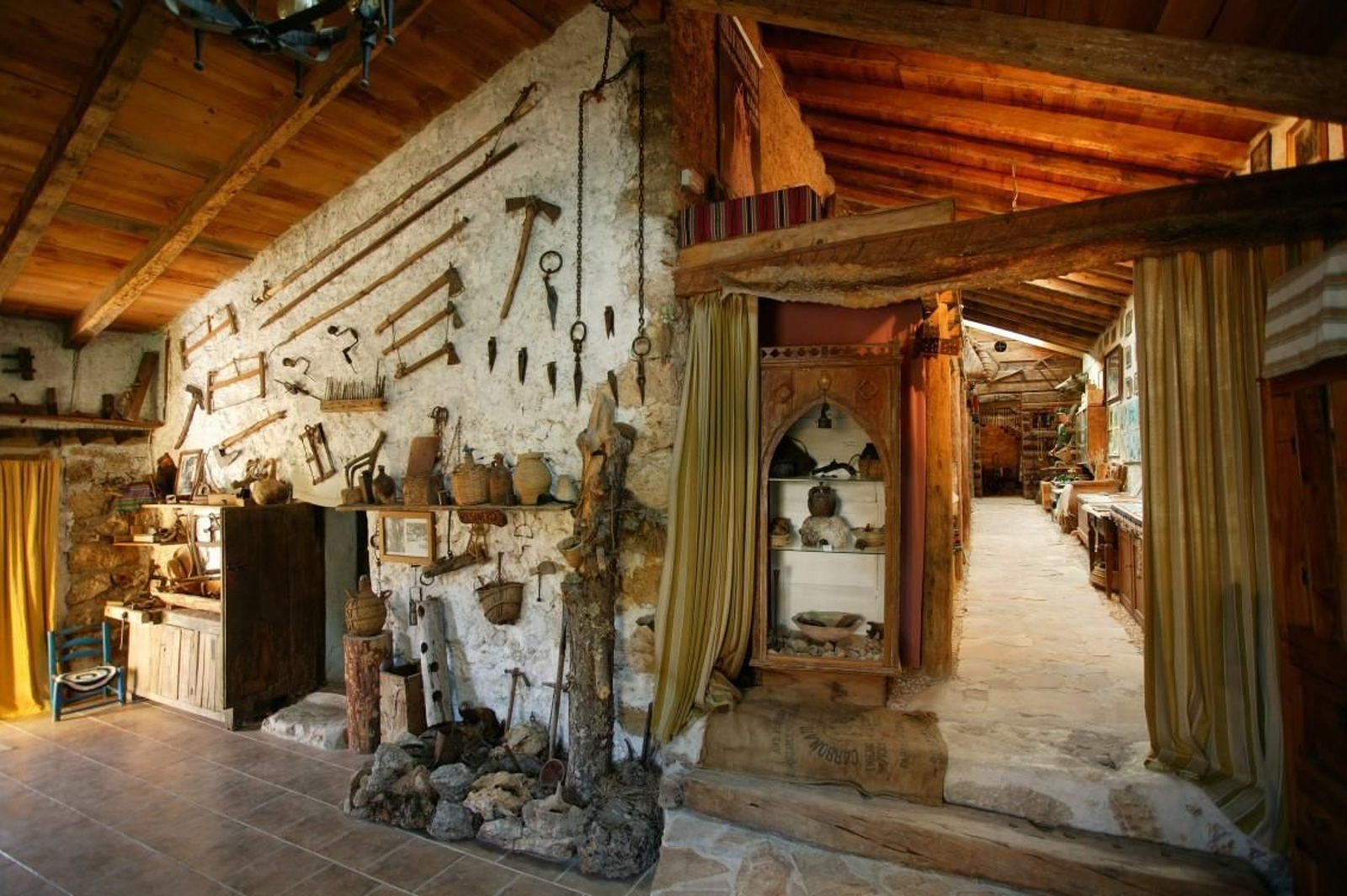 Museo Etnográfico 'Los Anchos' en Santiago- Pontones. Museo Etnográfico 'Los Anchos' en Santiago- Pontones.