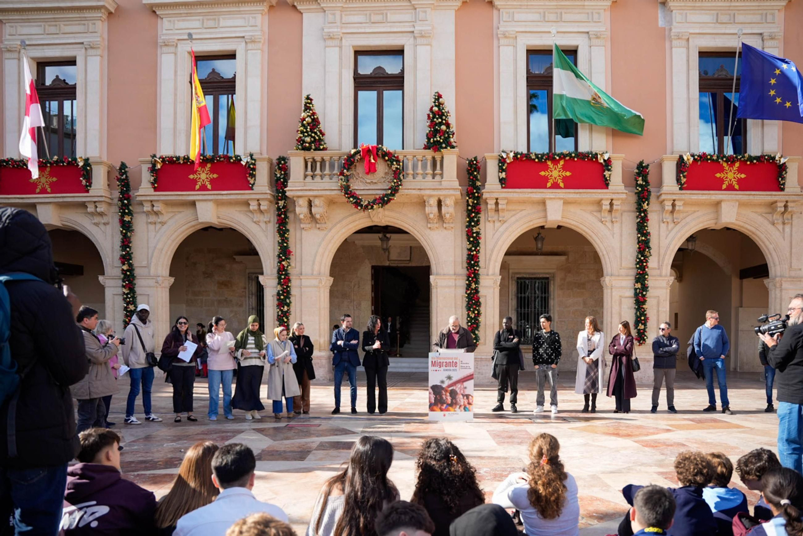 Almería reivindica la diversidad en el Día Internacional del Migrante, en imágenes