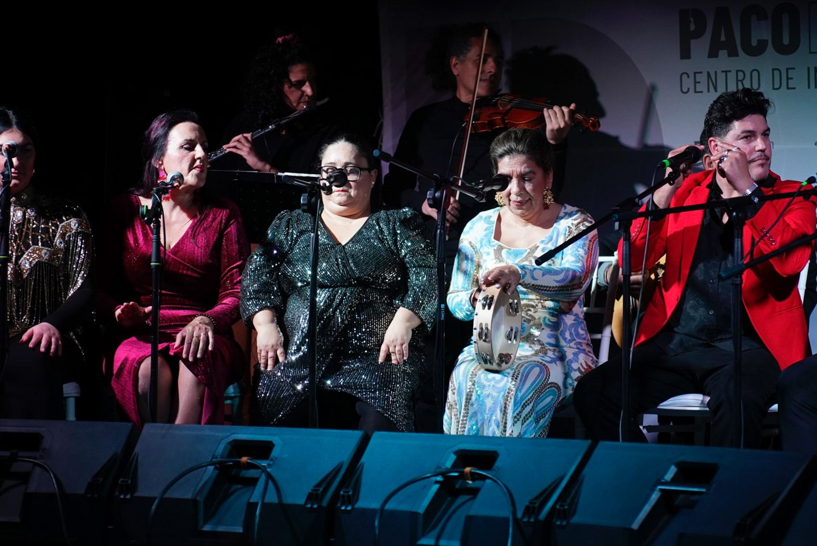 Fotos de la zambomba del grupo Toma Castaña en Algeciras