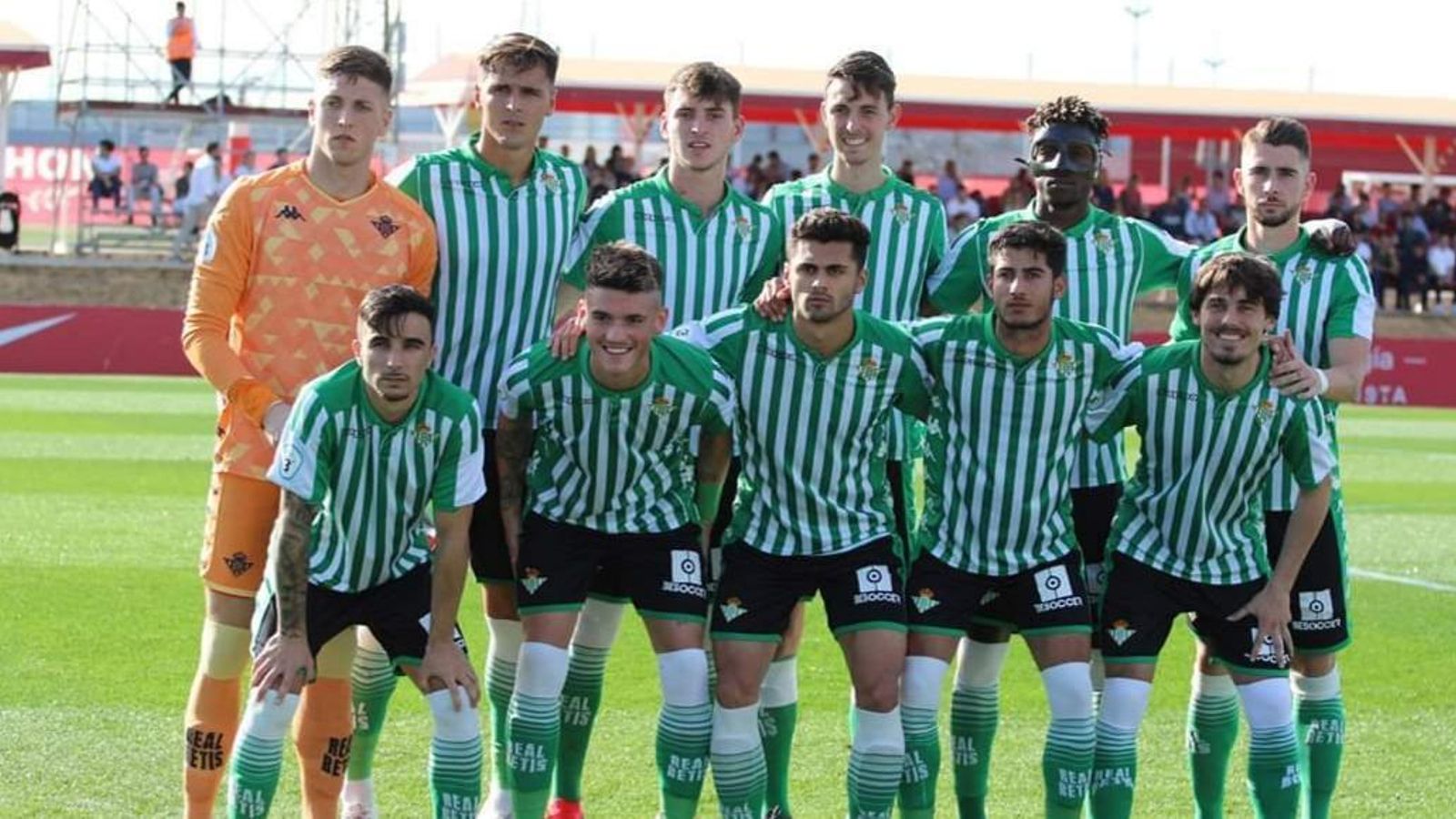 El Betis Deportivo terminó la Liga primero y tiene dos opciones de ascenso. El Betis Deportivo terminó la Liga primero y tiene dos opciones de ascenso.