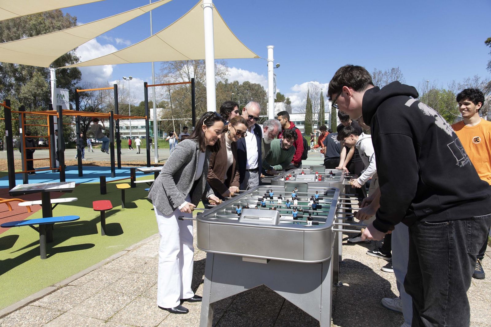 El parque de calistenia del Campus de Rabanales, en imágenes
