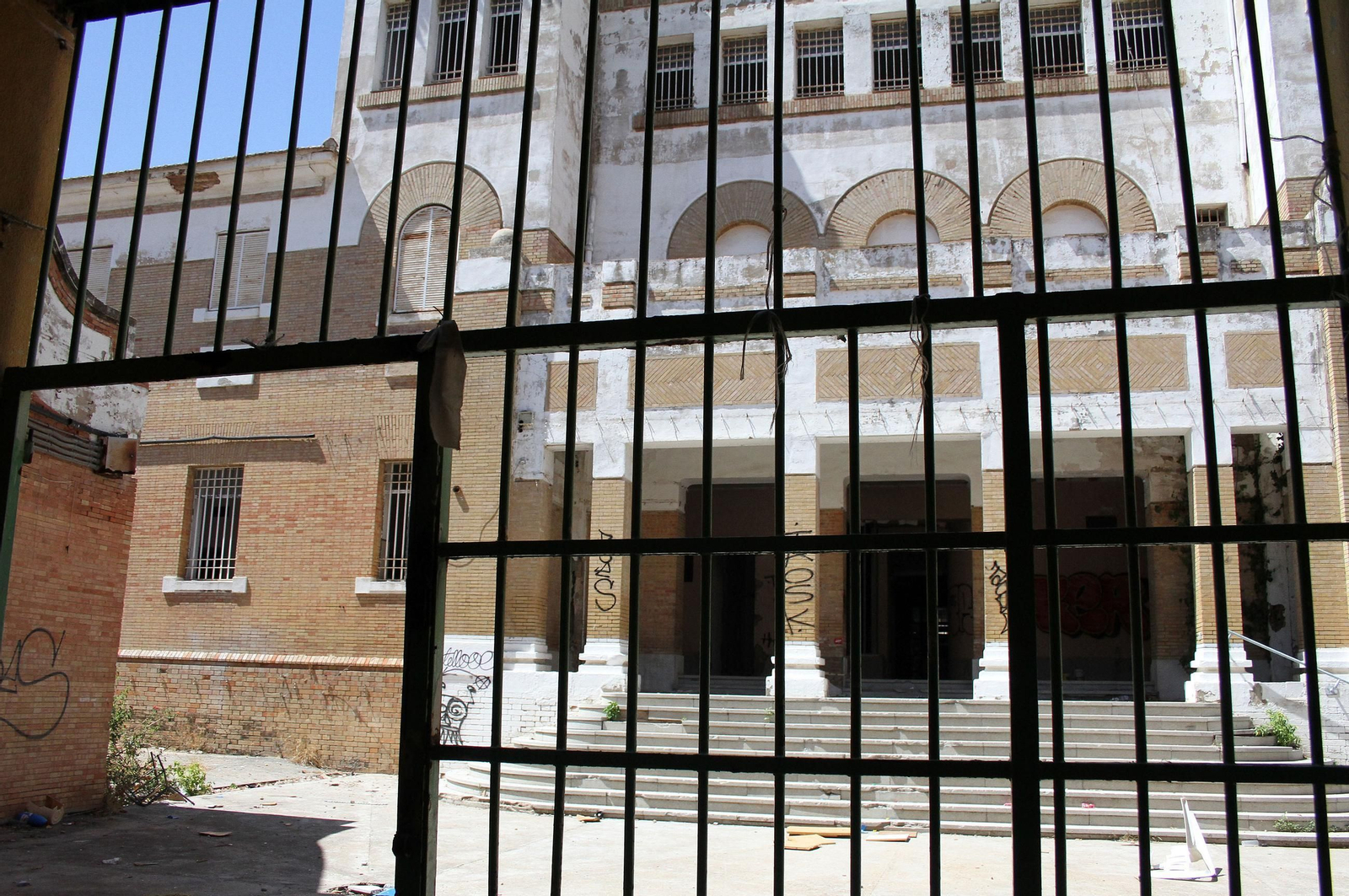 Imágenes de la antigua cárcel de Huelva durante estos últimos años