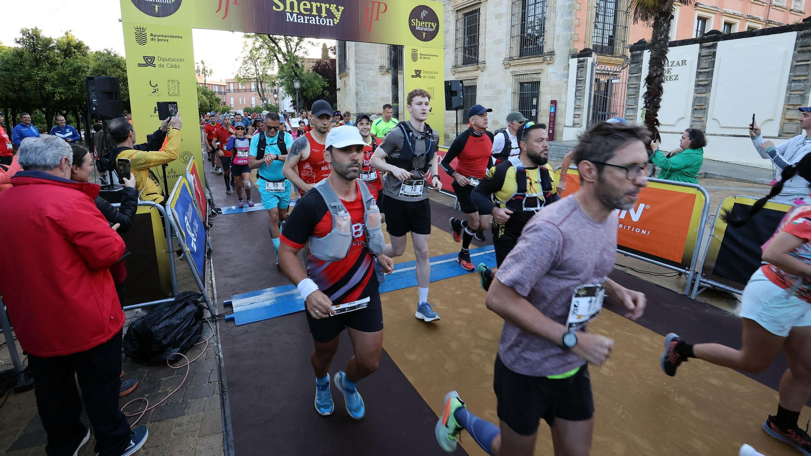 Búscate en la Sherry Maratón 2025 de Jerez (I)