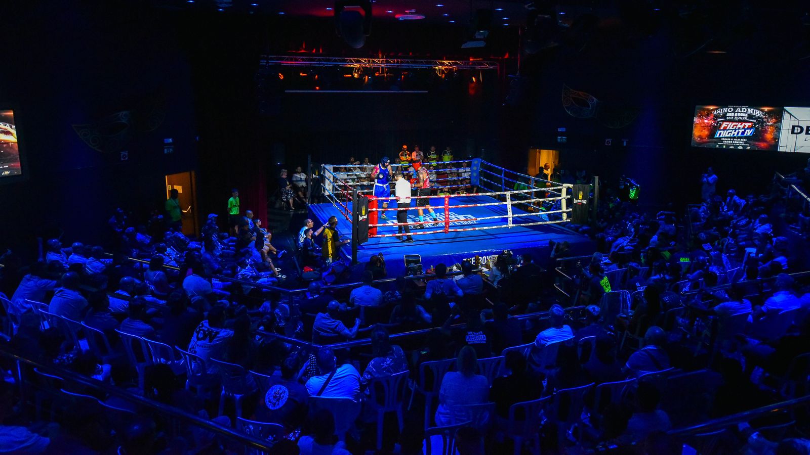 Fotos de la velada de boxeo del Don Príncipe en el casino de San Roque