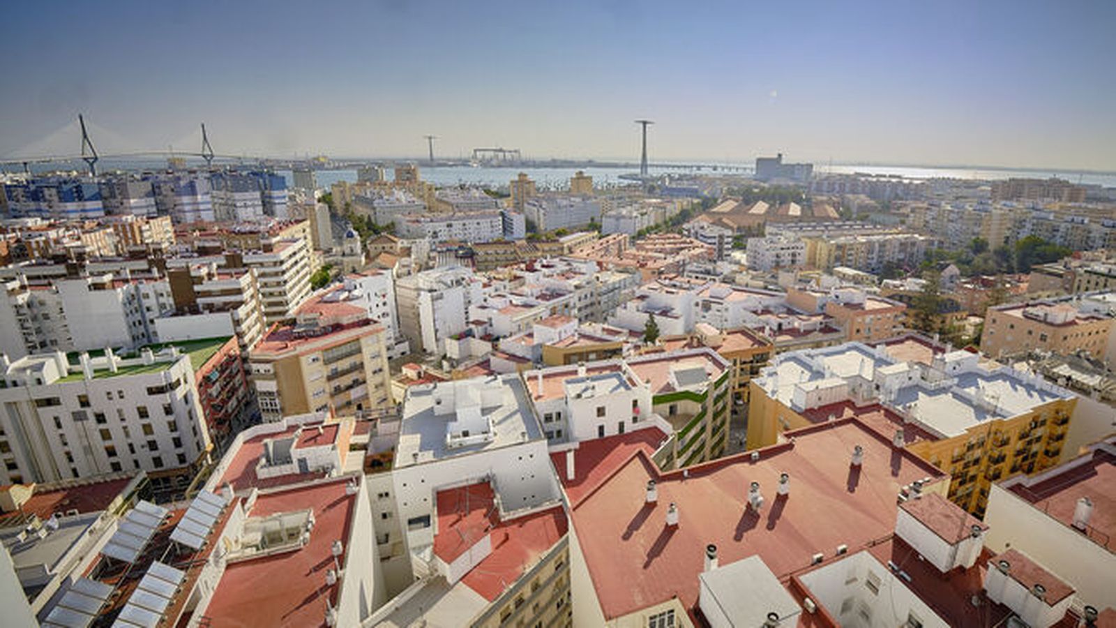 Bloques de vivienda en Cádiz capital