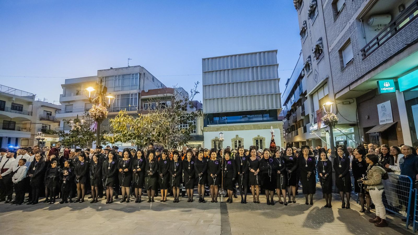 El Viernes Santo en la Semana Santa de Roquetas de Mar 2025