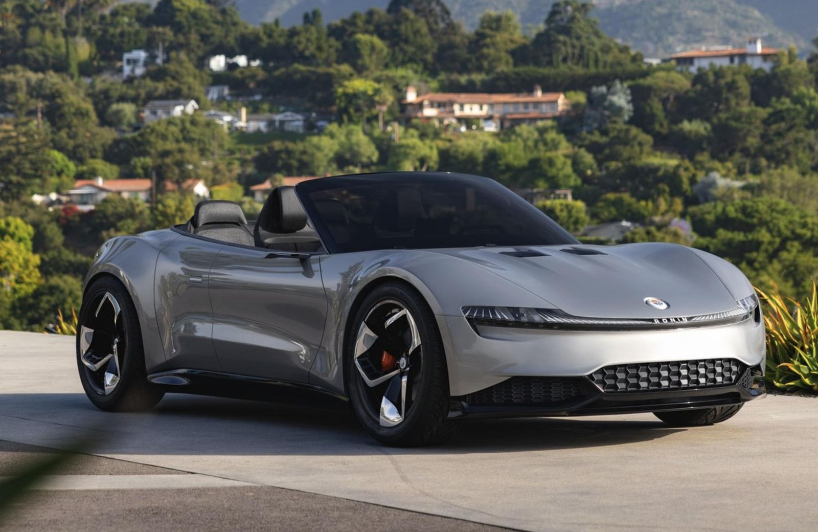 Fisker Ronin, 1.000 km de autonomía y prestaciones de un Gran Turismo