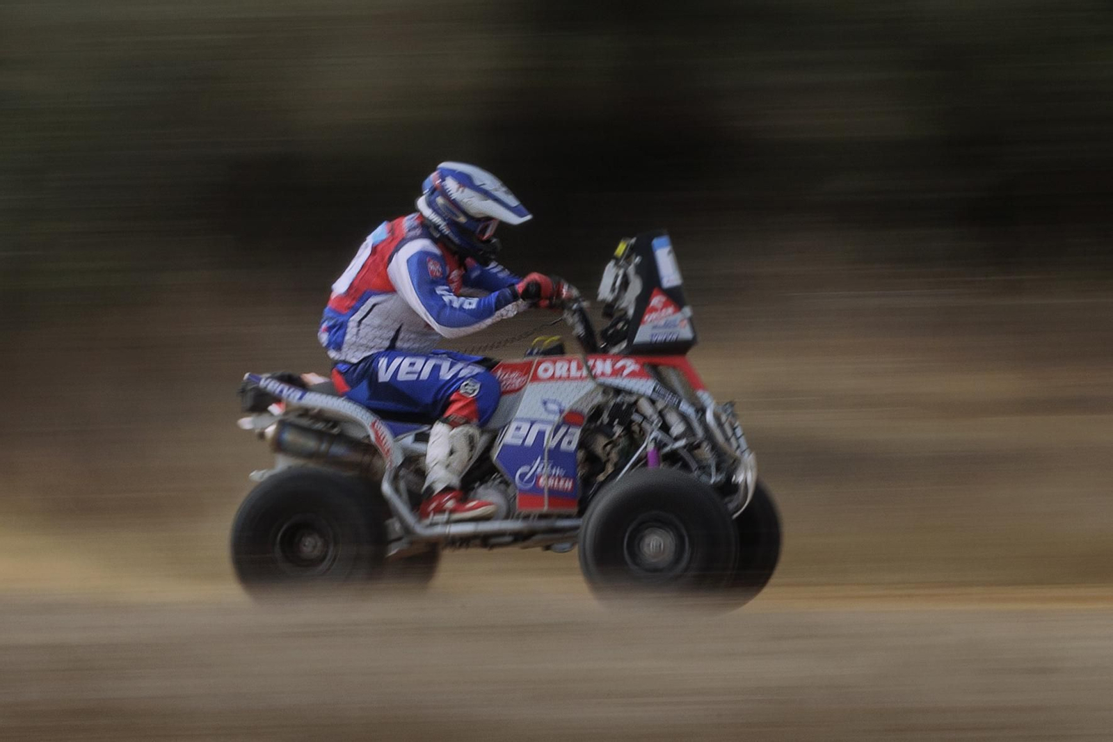 Andalucía Rally: las imágenes del 'Dakar' de Dos Hermanas | Día 1