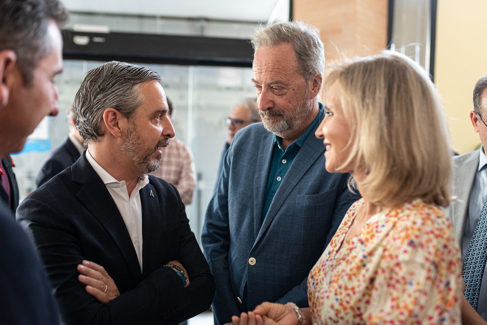 Imágenes de la presentación de la memoria de Aiqbe