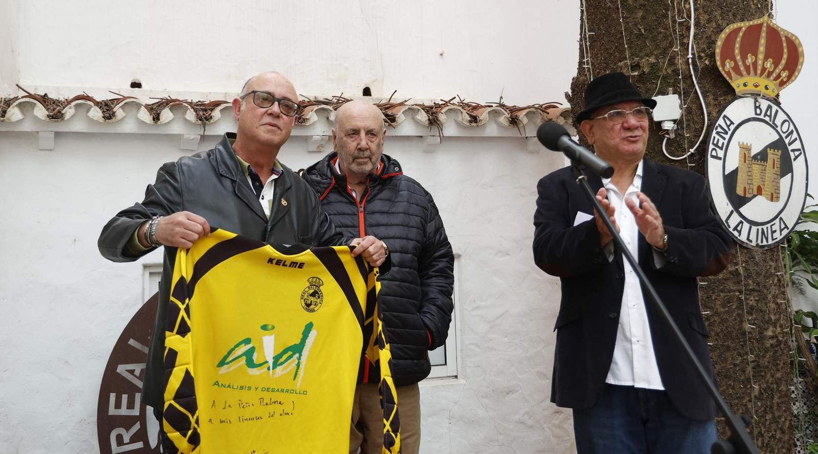 Las fotos del homenaje de la Peña Balona a Gabriel Navarro "Baby"