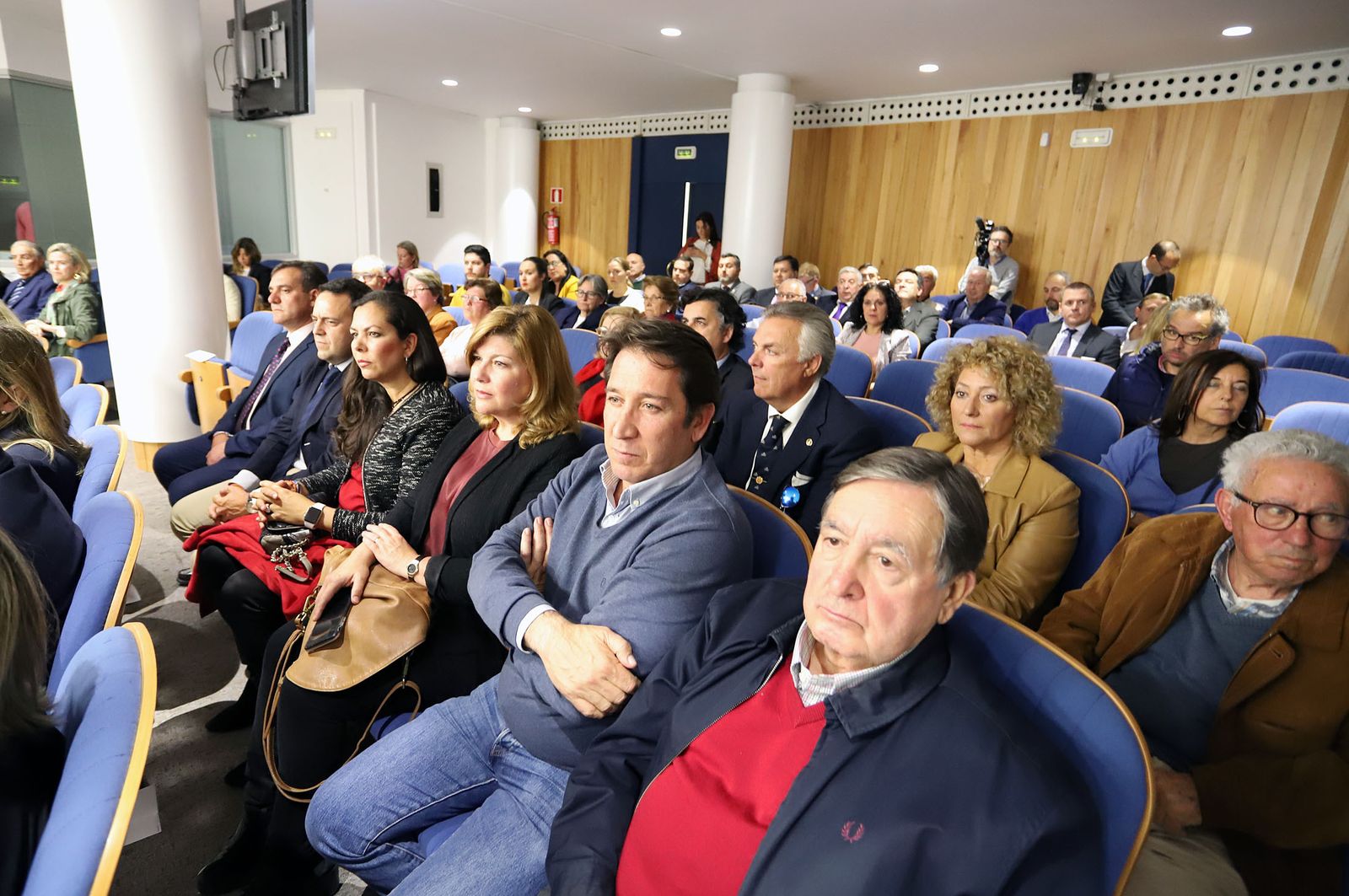Imágenes de la presentación de la Guía de Semana Santa de Huelva Información