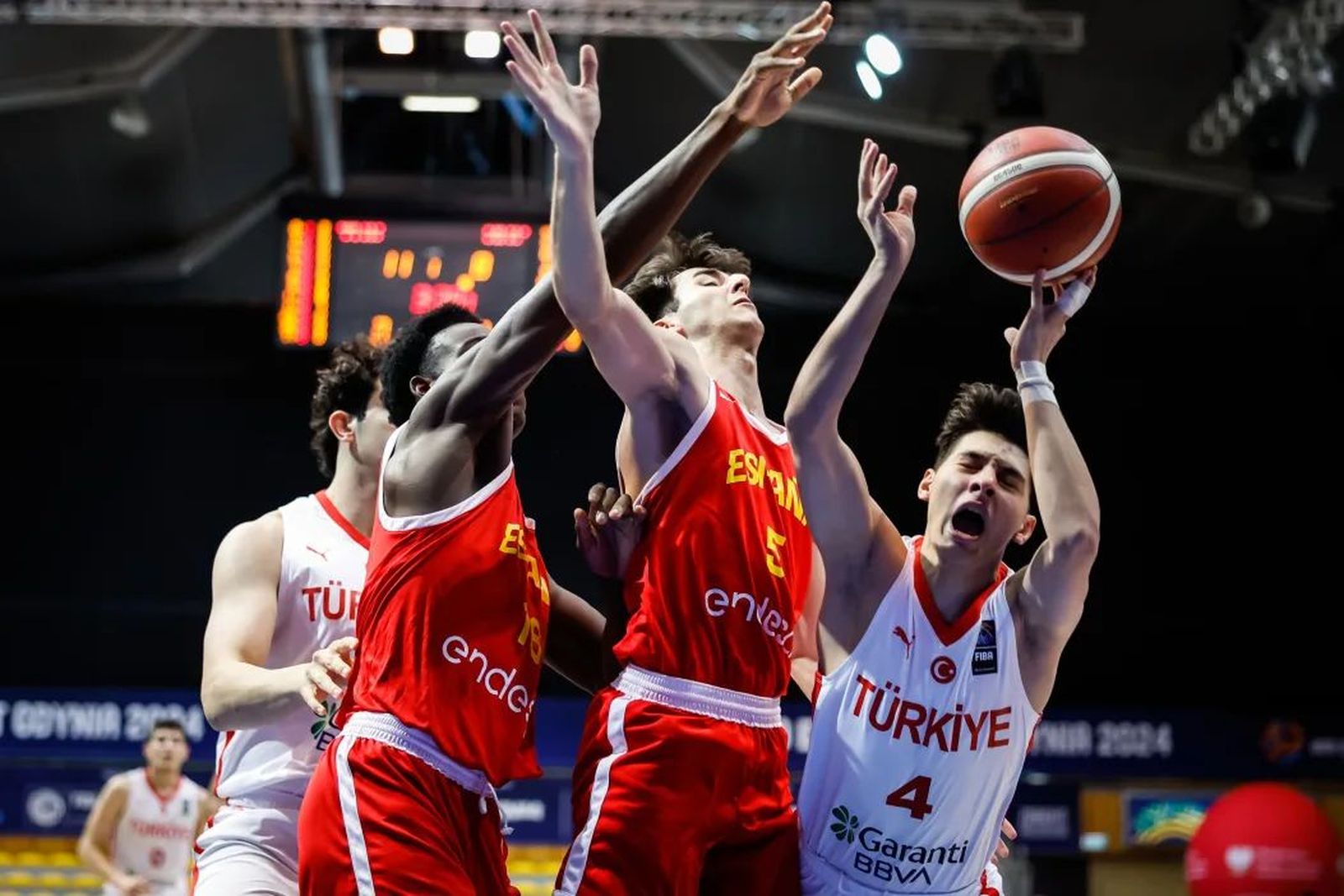 Europeo sub 20: España se mete invicta en octavos de final