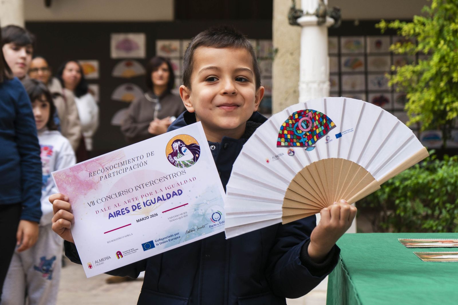 Las imágenes de los premios de la VII Edición del Concurso Intercentros 'Dale al Arte por la Igualdad'