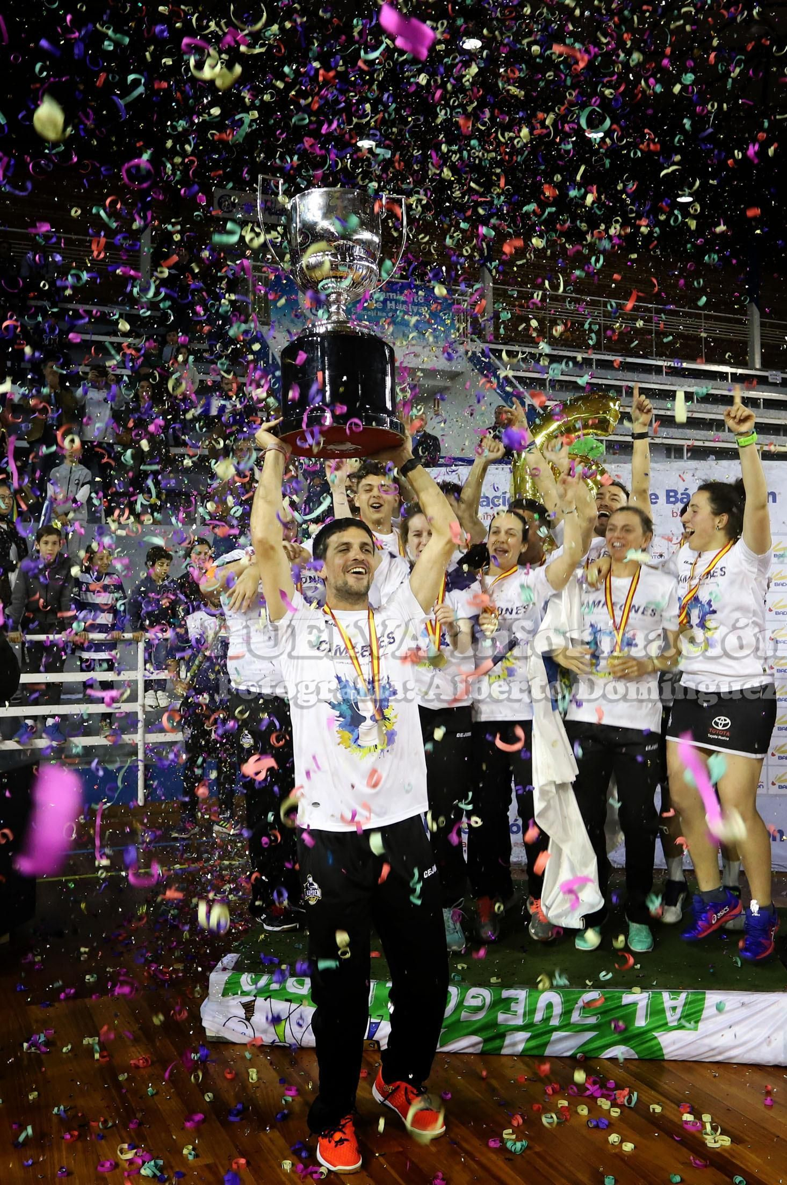 El IES Recreativo La Orden gana su sexto título de liga, en imágenes