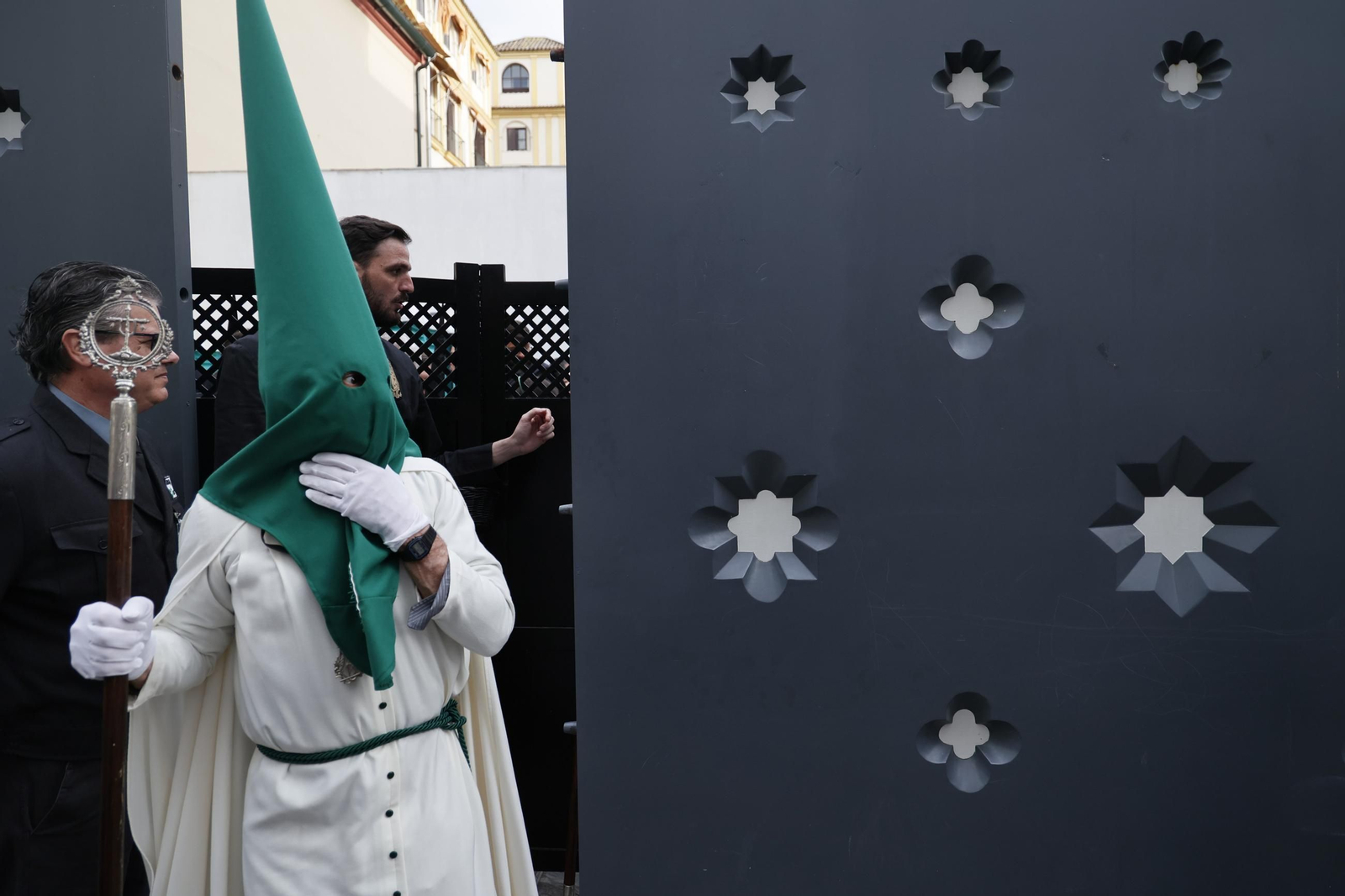 La Hermandad de la Vera Cruz en la Semana Santa de Sevilla 2025