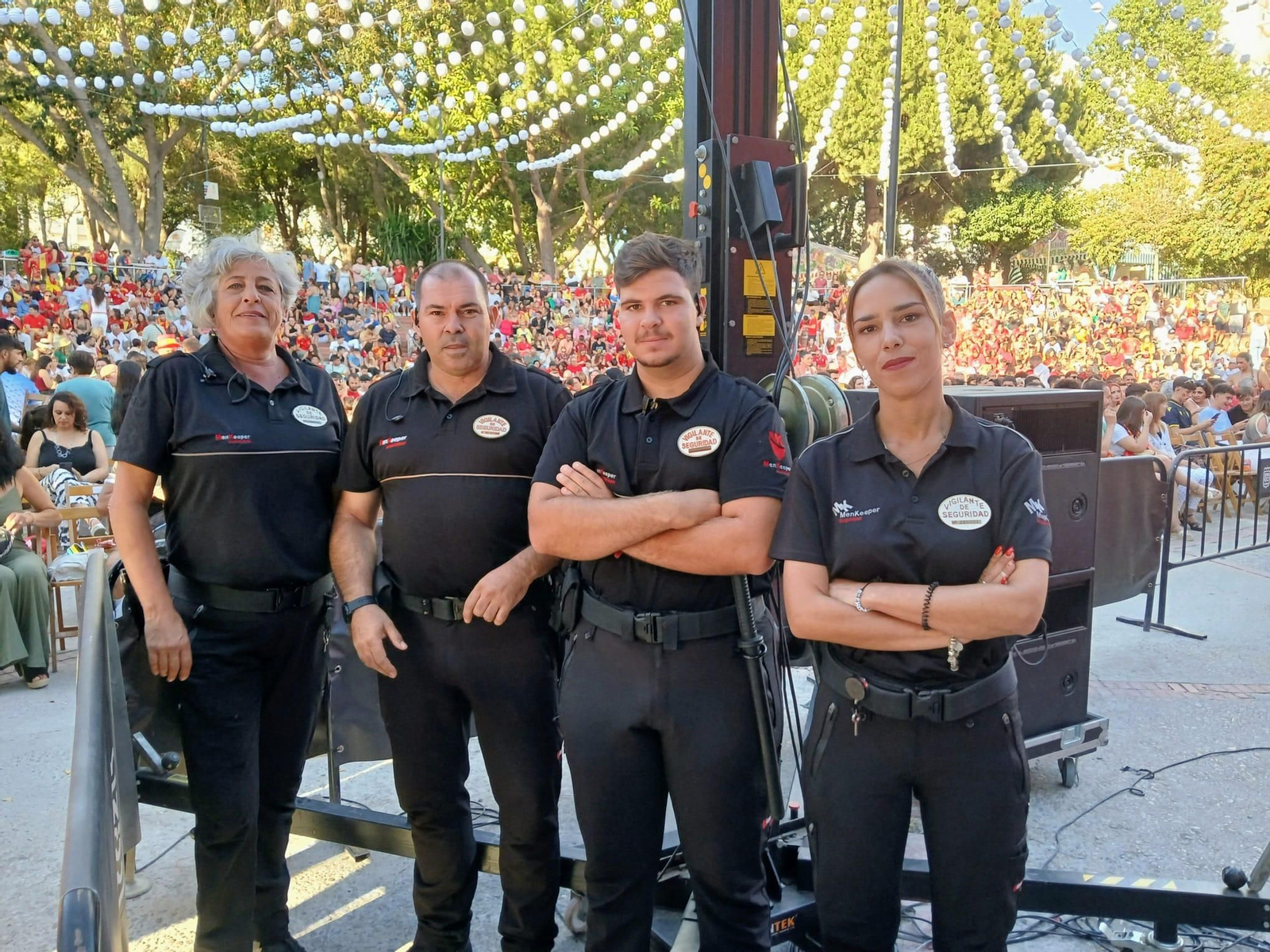 Así se ha vivido el triunfo de España desde la Feria de San Fernando: búscate en las imágenes