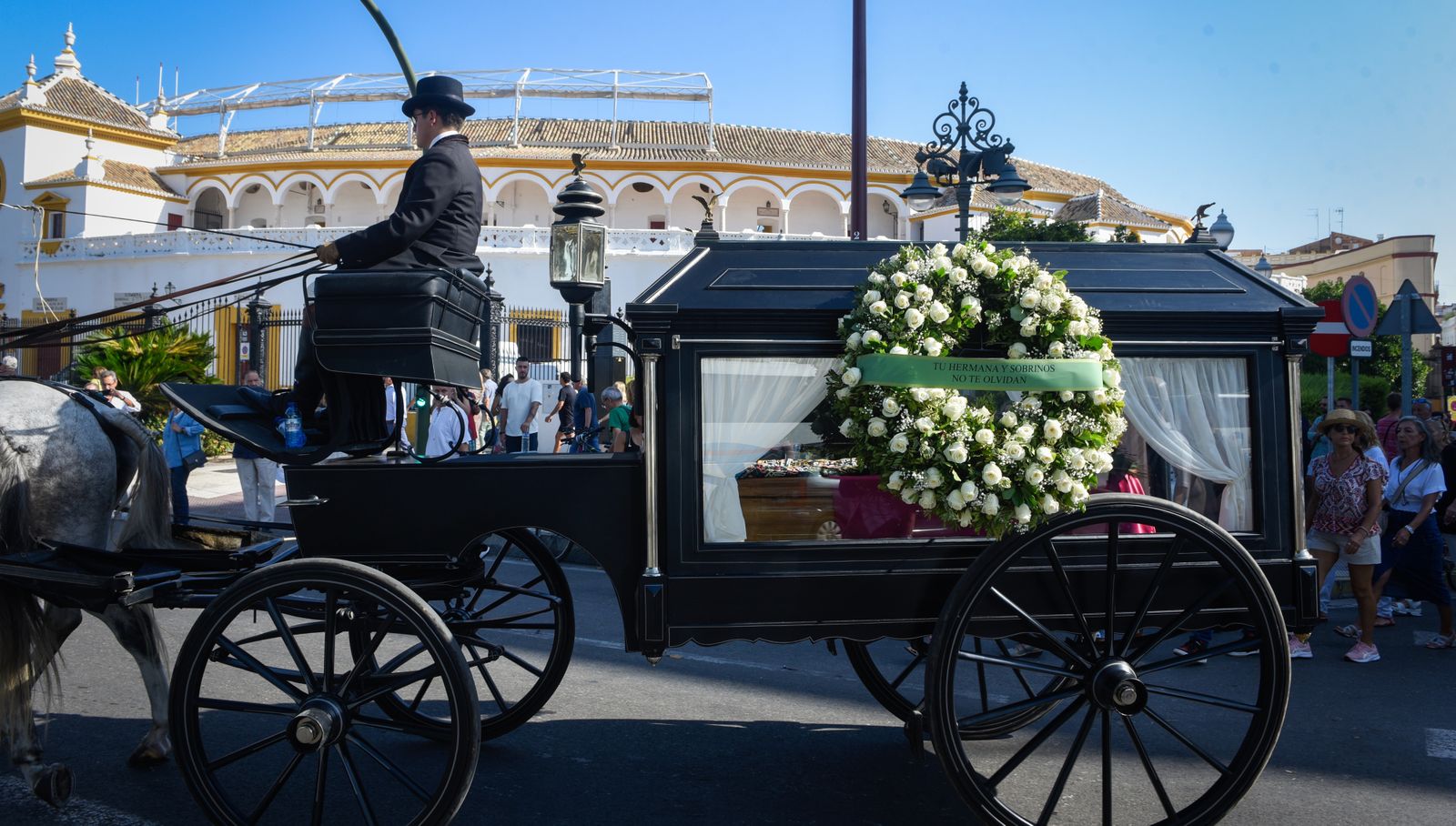 La despedida de Triana a María Jiménez, en imágenes