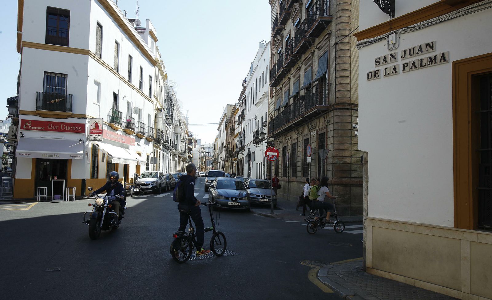 Calle Gerona, desde Santa Catalina hasta San Juan de la Palma.