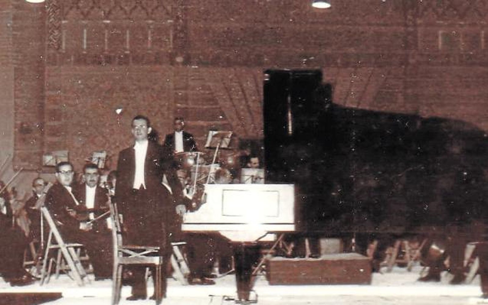 Manuel Castillo en 1951 con la Orquesta de Madrid.