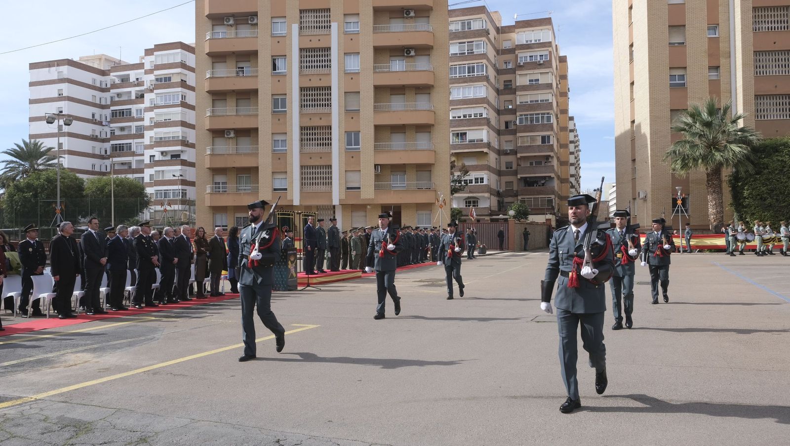 Las imágenes de la toma de posesión del nuevo coronel jefe de la Guardia Civil de Almería
