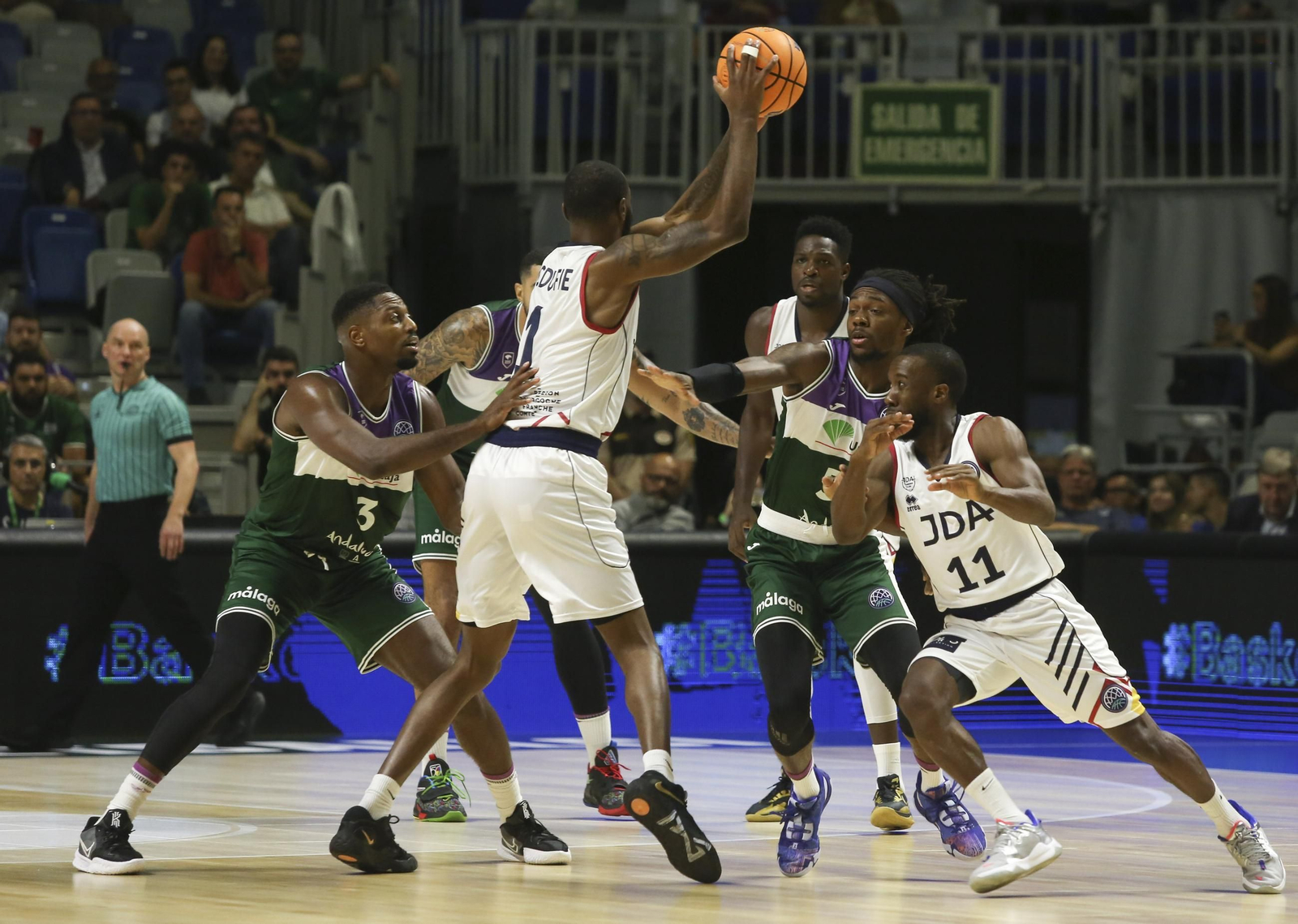 Melvin Ejim, sus cuatro años y seis títulos en Málaga