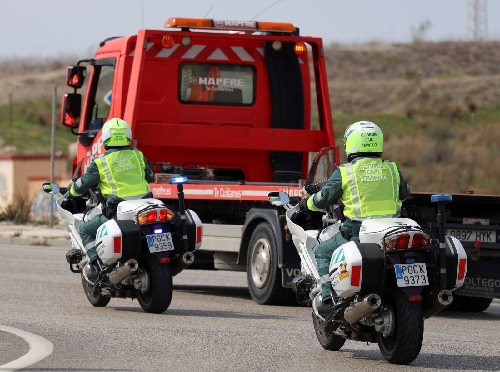 Dos investigados por la Guardia Civil por robar gasoil en Iznalloz
