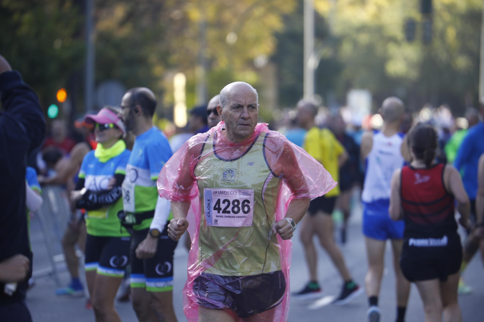 Las imágenes de la salida de la 36 Media Maratón de Córdoba