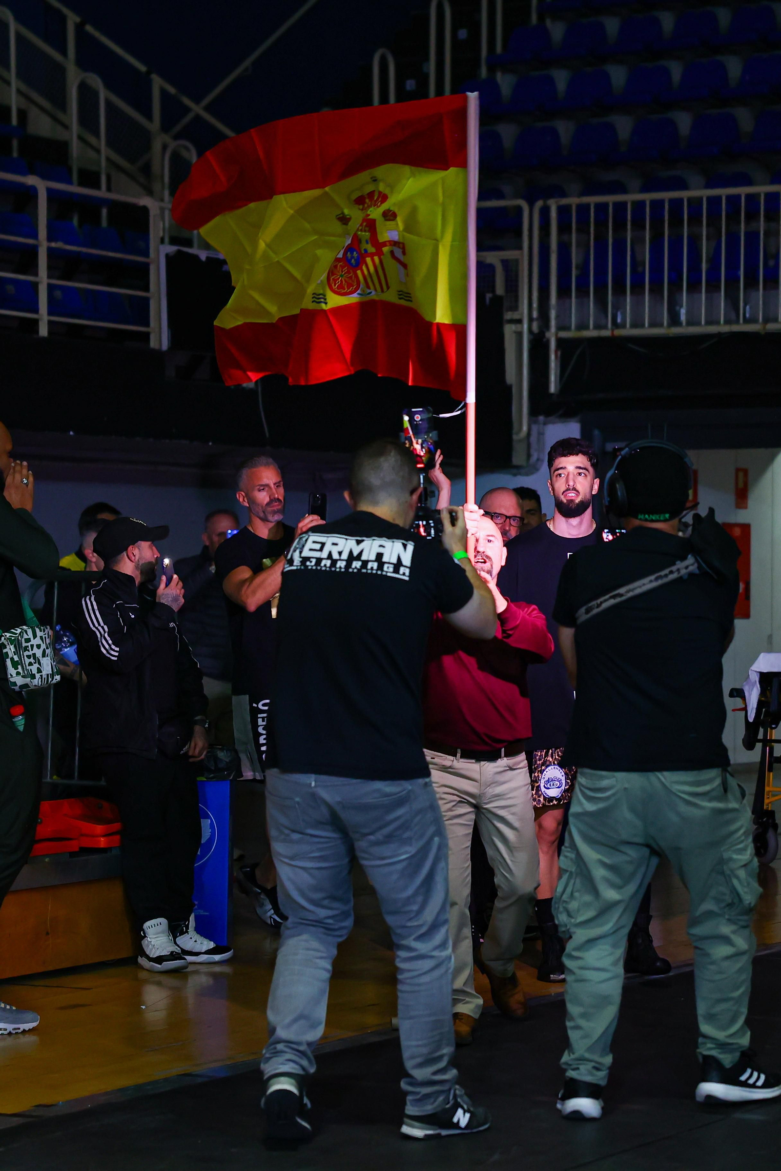 Las mejores fotos de la derrota de José Luis Navarro (El Cazador Jr) ante Gustave Tamba