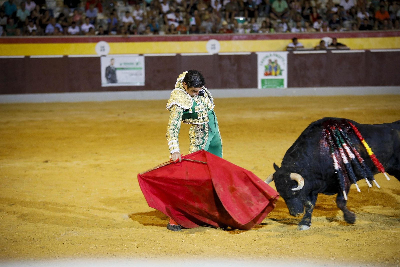 Corrida de toros Berja con un toro indultado, en imágenes