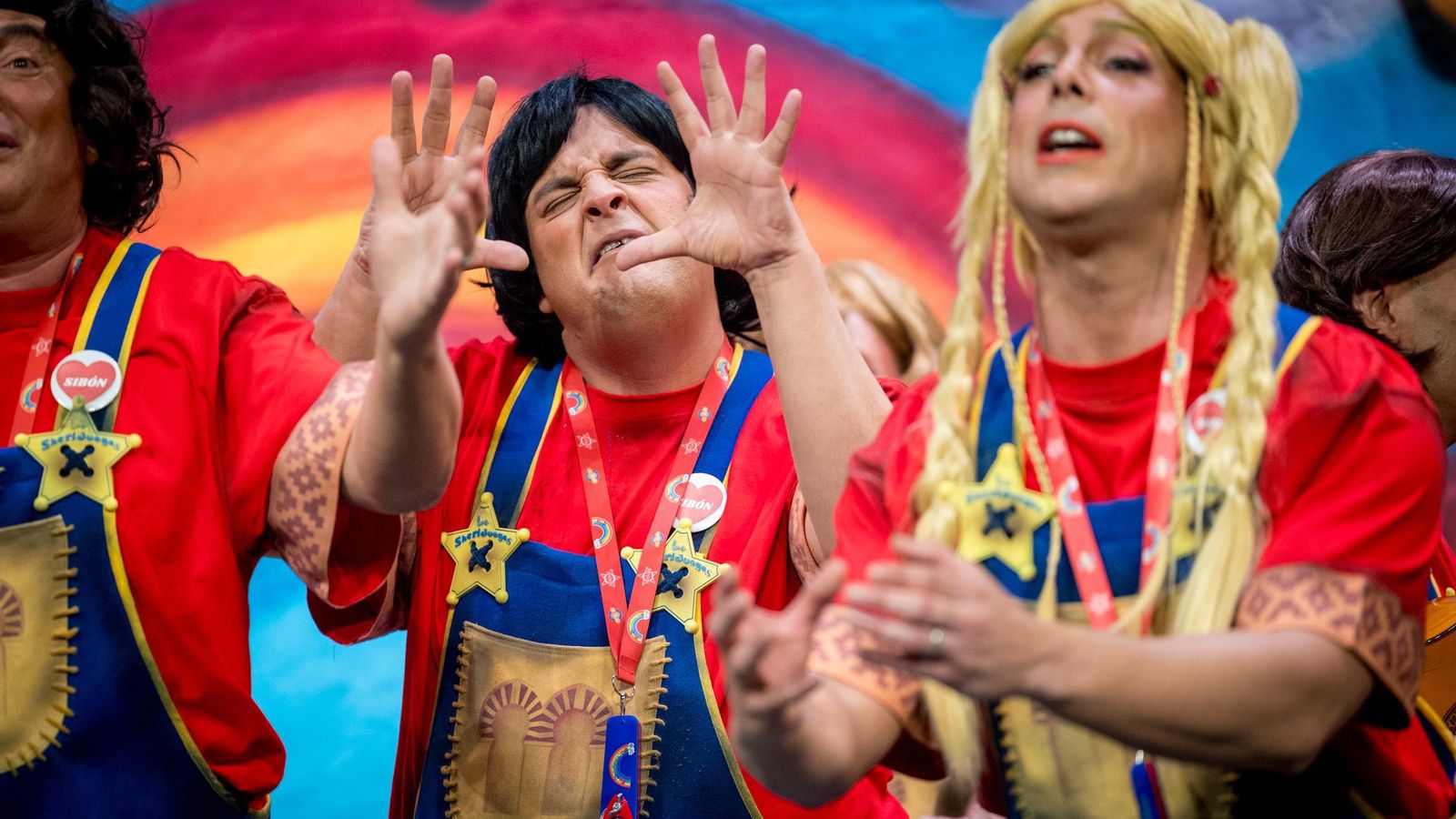 Búscate entre las mejores imágenes de la séptima sesión de cuartos de final del COAC 2025