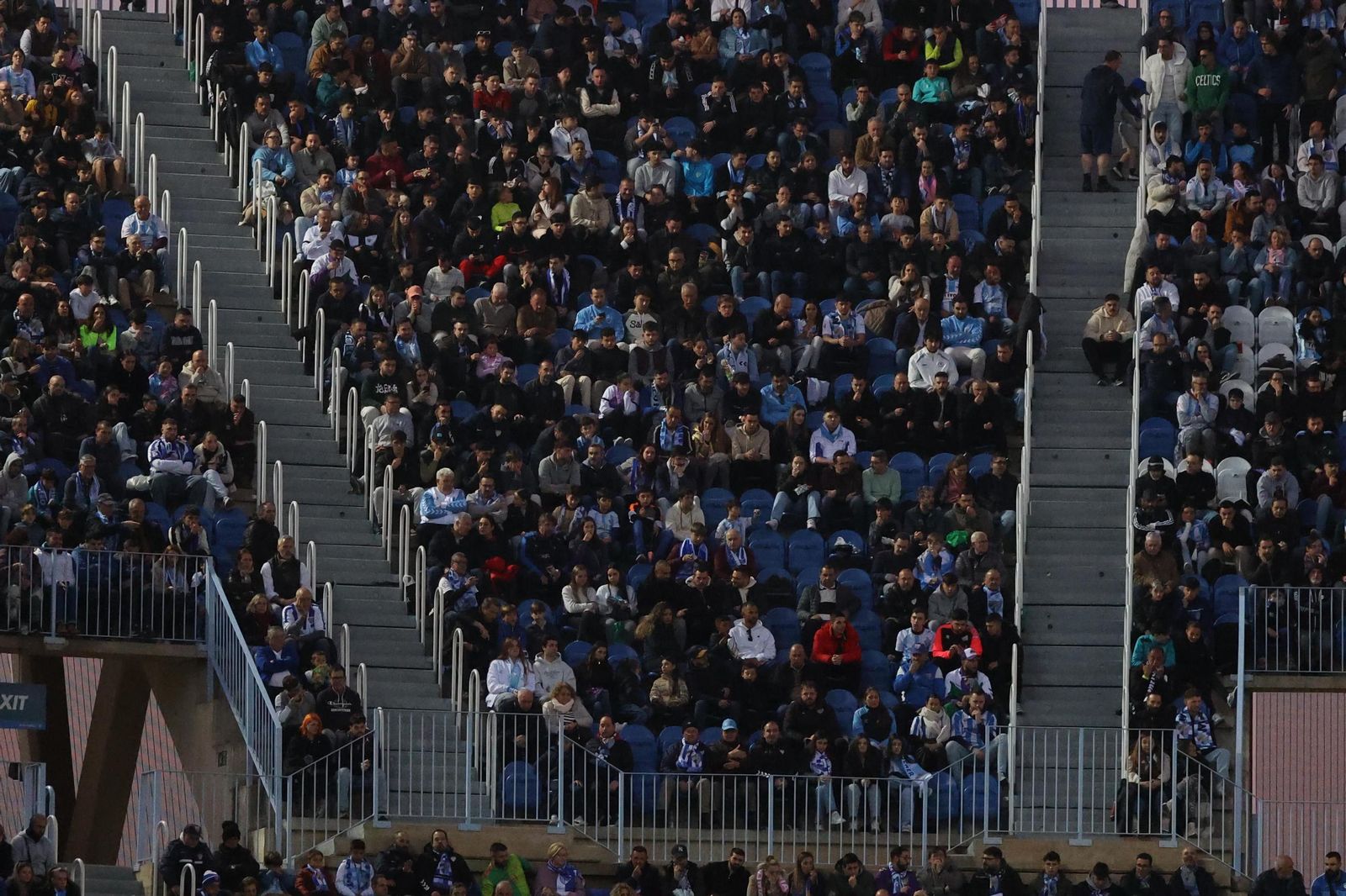 Búscate en las gradas de La Rosaleda en el Málaga-Levante