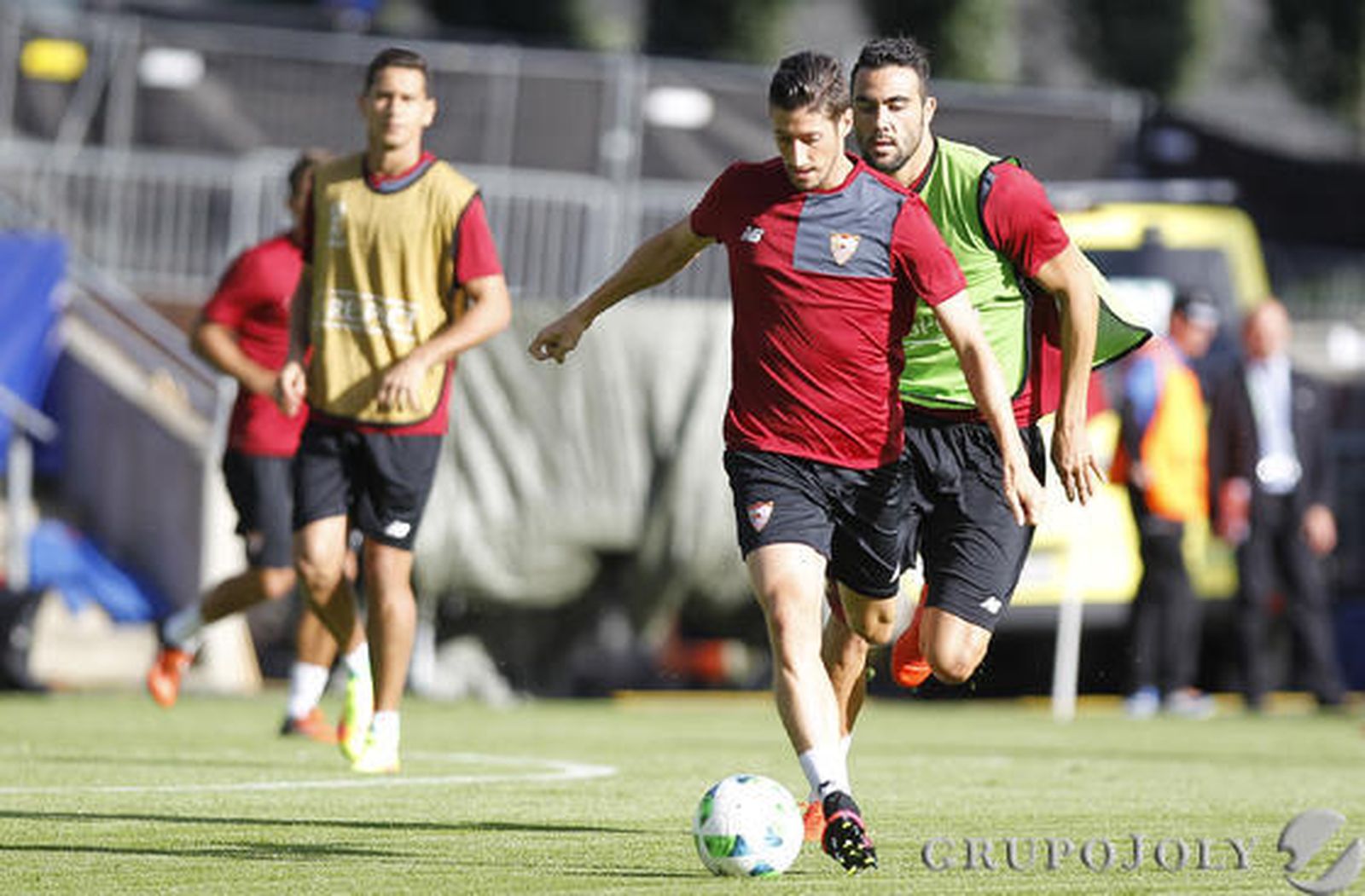 Las imágenes del entrenamiento del Sevilla en Noruega