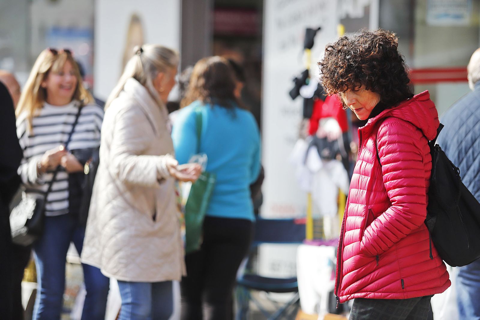 Imágenes del ambiente en el zoco del Mercado del Carmen
