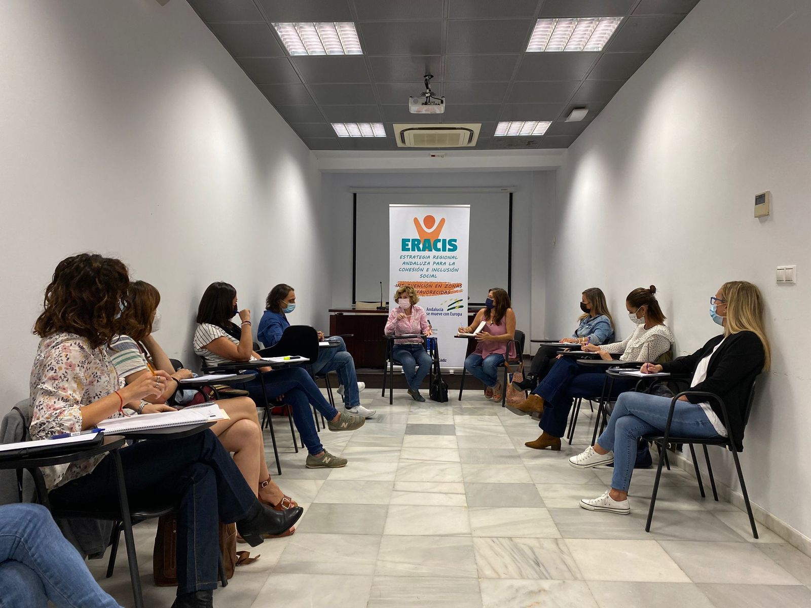 Una reunión de la Comisión Local de Impulso Comunitario (Clic) del Plan Local de Intervención en Zonas Desfavorecidas